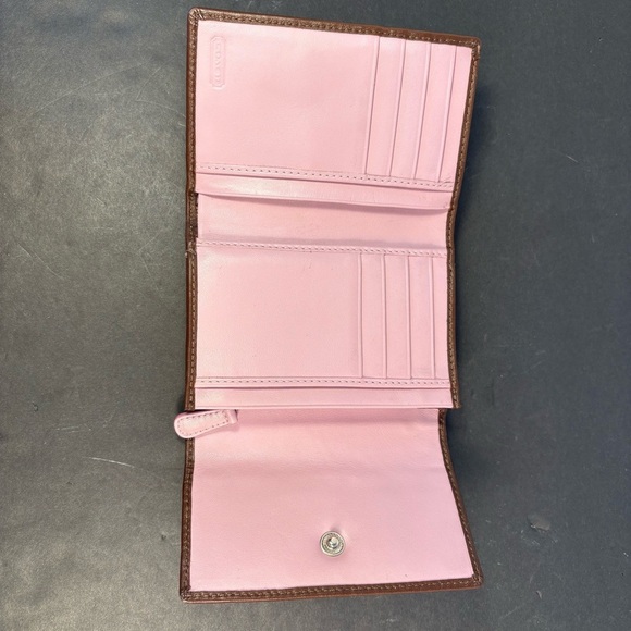 Coach Leather Mahogany Wallet w/ Pink Accents - Picture 4 of 15